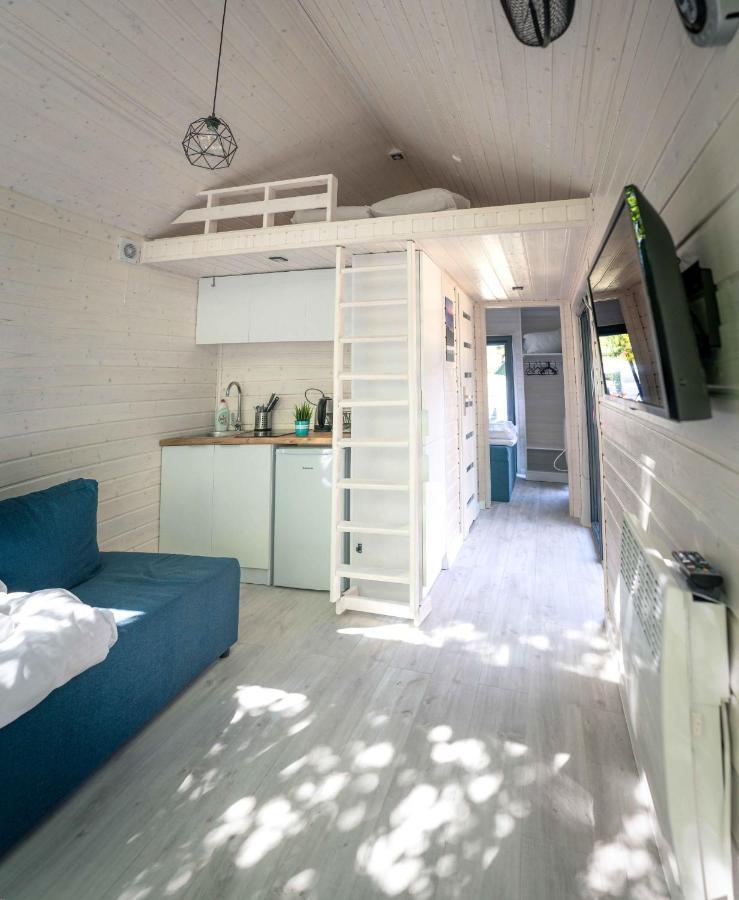 Pod Cyprysami - Surf & Family Resort Ястарня Экстерьер фото